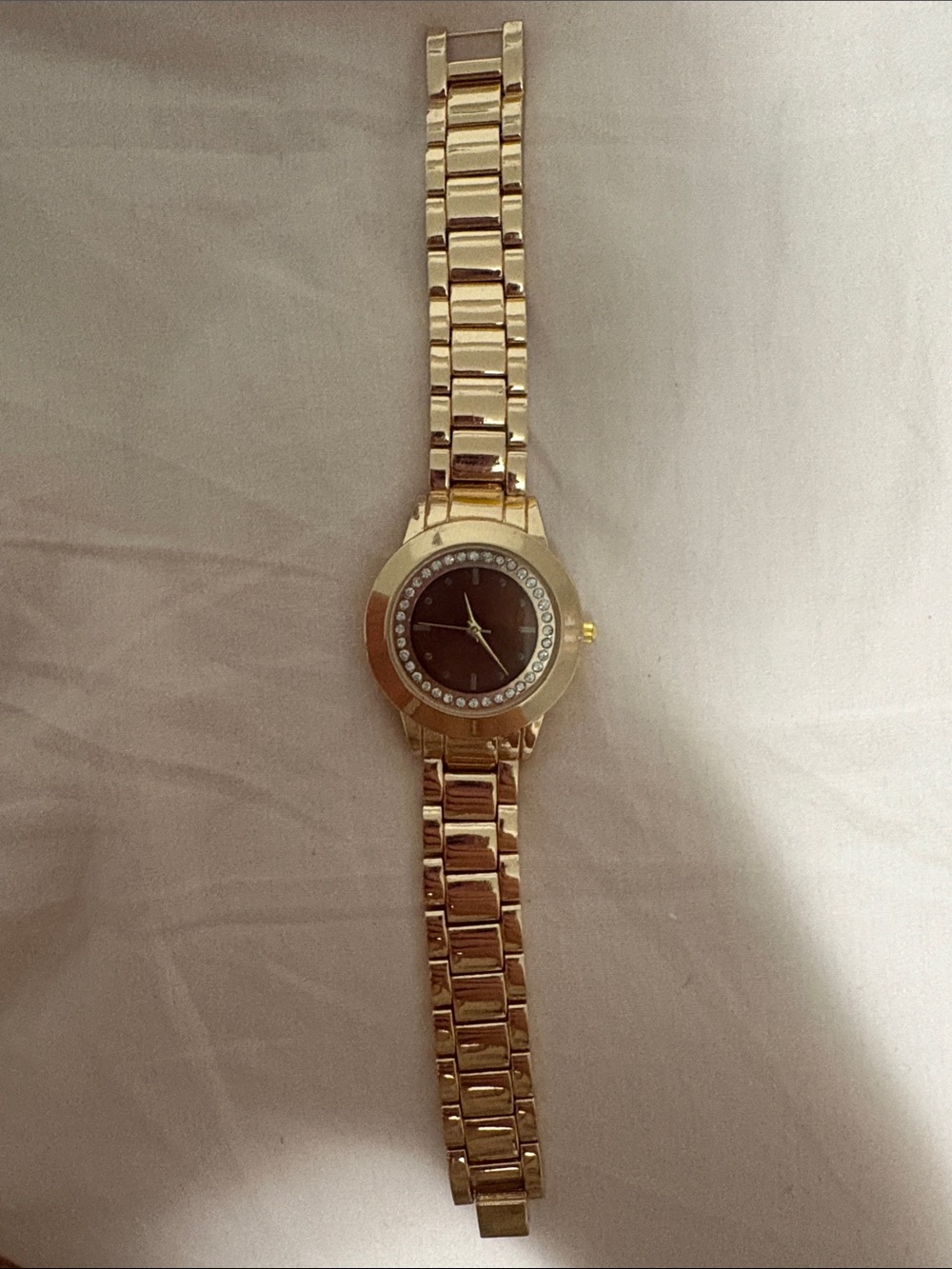 Gold Tone Men’s Bracelet Watch with Black Dial